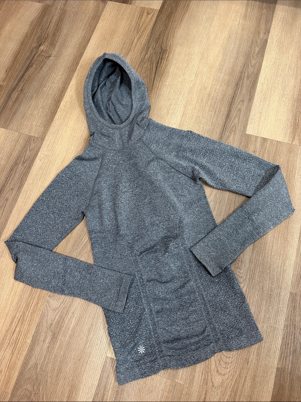 Athleta Tracker Hoodie Funnel Lightweight Gray Running Long Sleeve Shirt Size XS